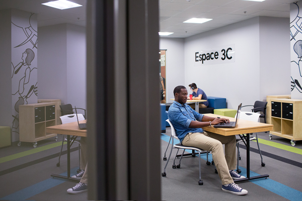 Espace C à la bibliothèque de l'ÉTS